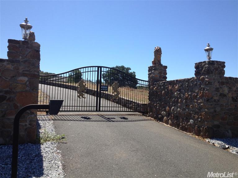 17405 Murphy Rd, Sonora, CA 95370 photo 2