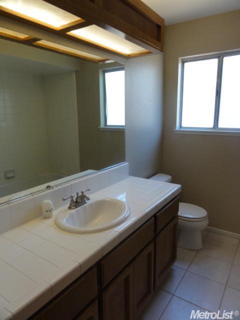 856 Villanova Ct, Merced, CA 95348 photo 13