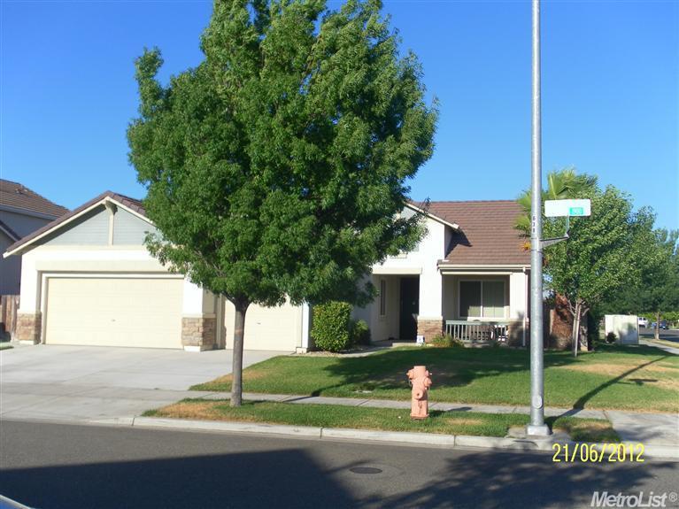 1900 Ficus St, Ceres, CA 95307 photo 1