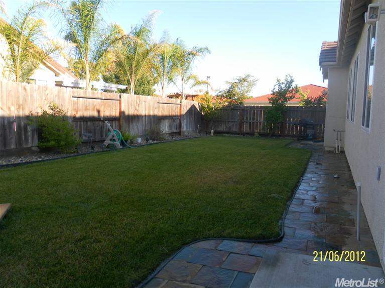 1900 Ficus St, Ceres, CA 95307 photo 4
