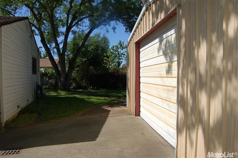3919 Horton Ln, Carmichael, CA 95608 photo 23