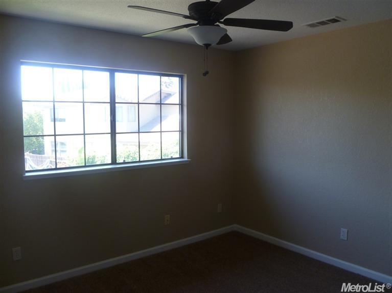 1274 Junge Ct, Manteca, CA 95337 photo 18