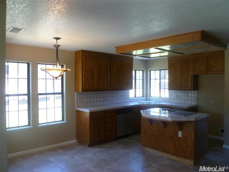 1274 Junge Ct, Manteca, CA 95337 photo 7