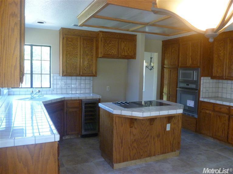 1274 Junge Ct, Manteca, CA 95337 photo 8