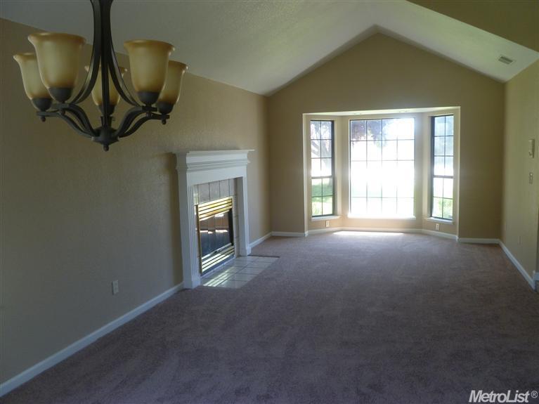 1274 Junge Ct, Manteca, CA 95337 photo 4