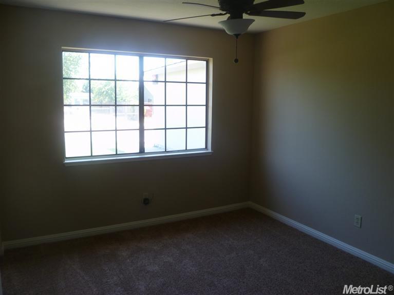253 Camish Pl, Lathrop, CA 95330 photo 7