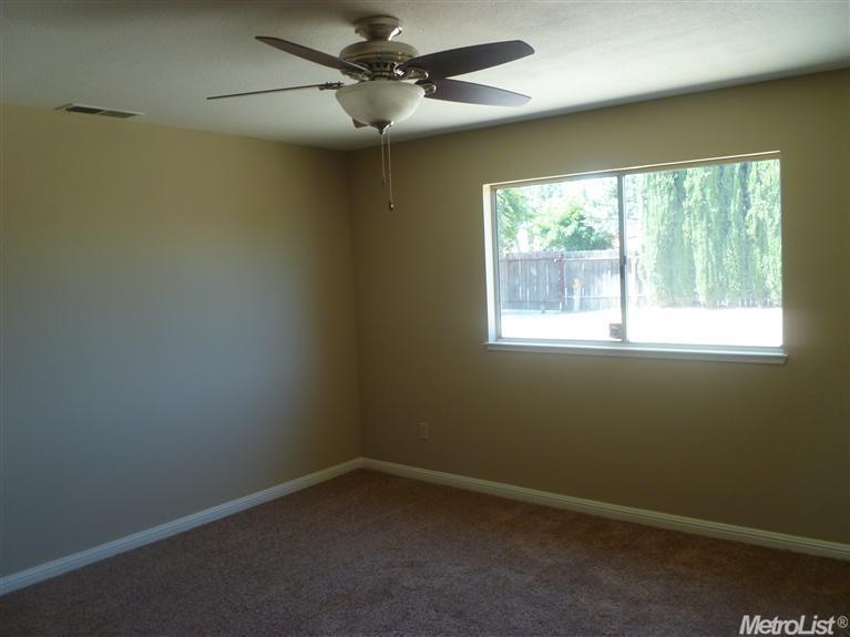 253 Camish Pl, Lathrop, CA 95330 photo 10