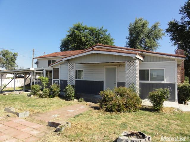 18450 Bloss Ave, Hilmar, CA 95324 photo 1