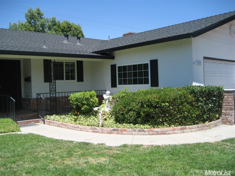 3709 Birch St, Modesto, CA 95356 photo 2