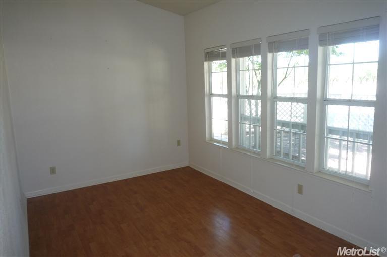 2840 Abel Ct, Modesto, CA 95358 photo 2