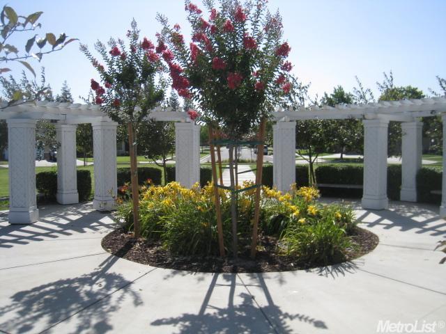 192 Memory Ln, Turlock, CA 95382 photo 8