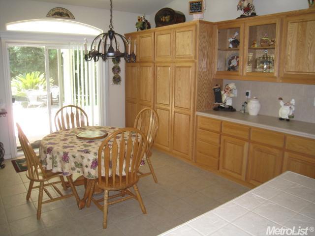 192 Memory Ln, Turlock, CA 95382 photo 13