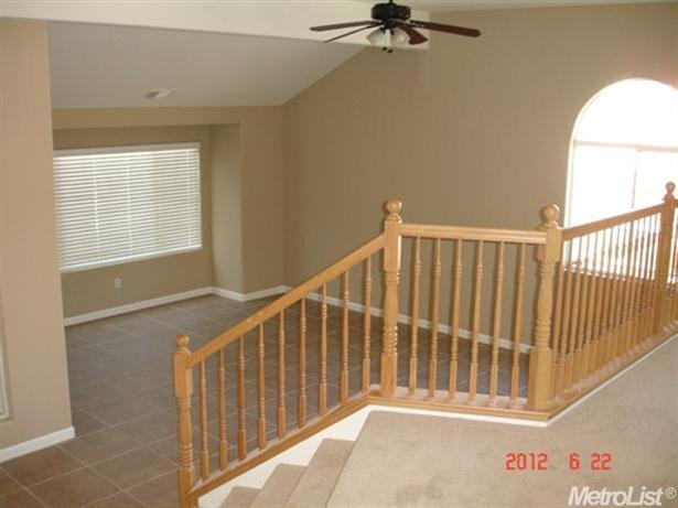 1669 Via Milano, Gustine, CA 95322 photo 3