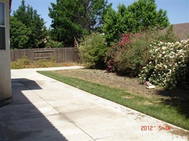 1669 Via Milano, Gustine, CA 95322 photo 13