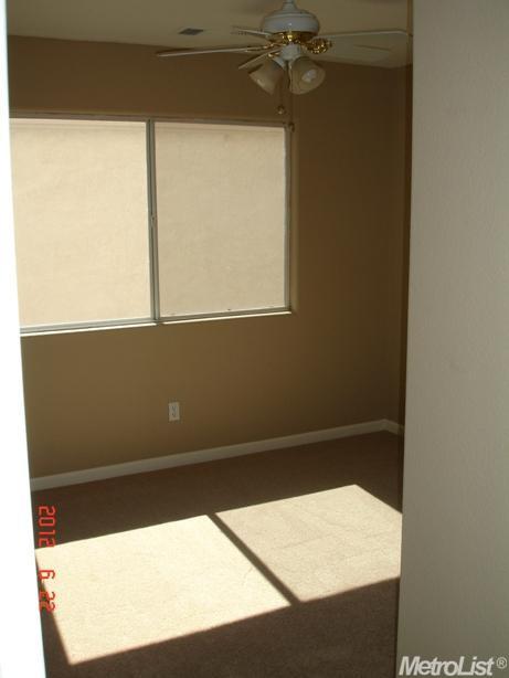 1669 Via Milano, Gustine, CA 95322 photo 11