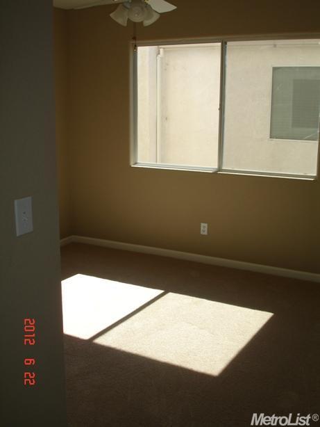 1669 Via Milano, Gustine, CA 95322 photo 10