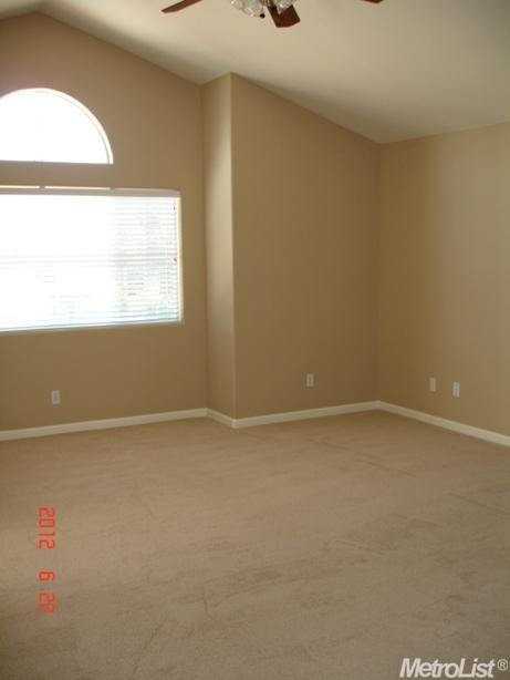 1669 Via Milano, Gustine, CA 95322 photo 7