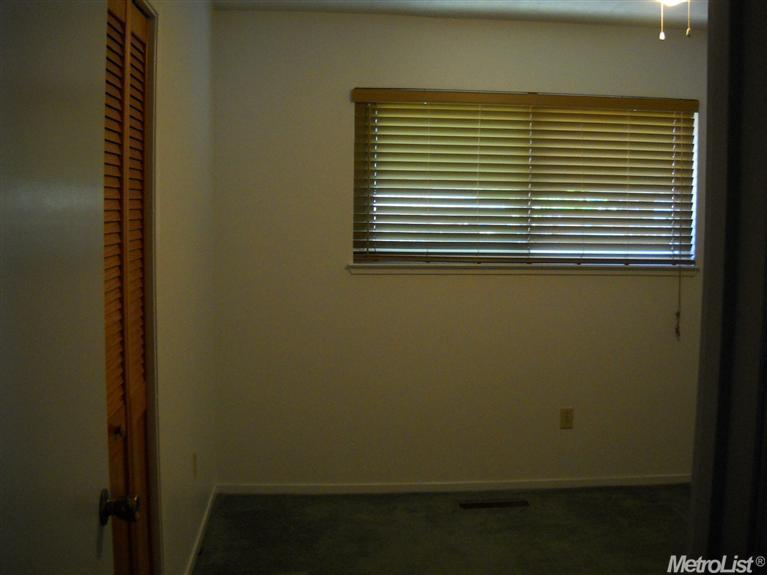 3308 Benton Cir, Modesto, CA 95350 photo 8