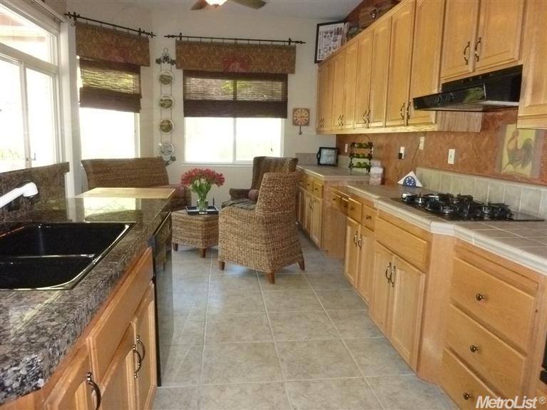 5318 Clipper Ct, Rocklin, CA 95765 photo 9