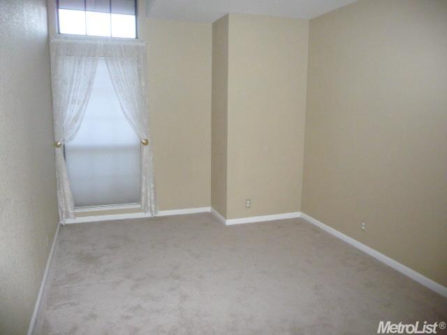 425 Evergreen Dr, Lodi, CA 95242 photo 12