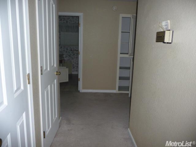 425 Evergreen Dr, Lodi, CA 95242 photo 11