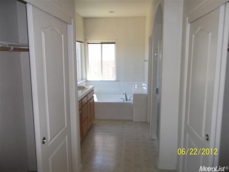 717 Eggleston Ave, Dos Palos, CA 93620 photo 16
