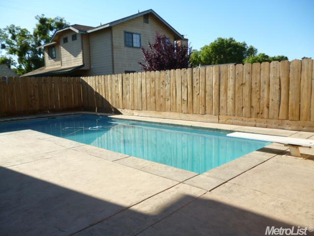 1012 Multnomah Dr, Modesto, CA 95350 photo 16