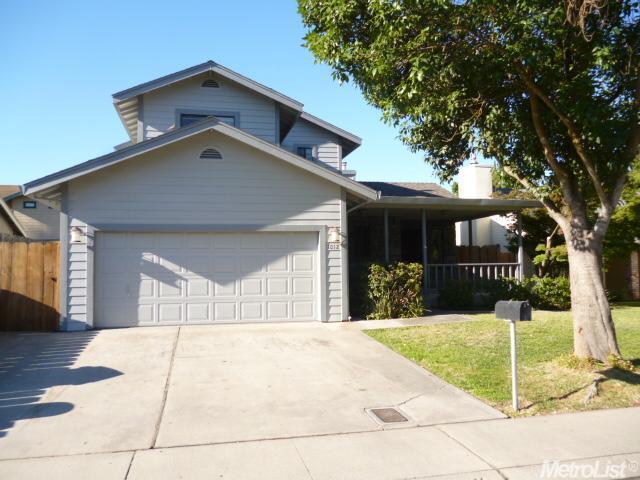 1012 Multnomah Dr, Modesto, CA 95350 photo 2