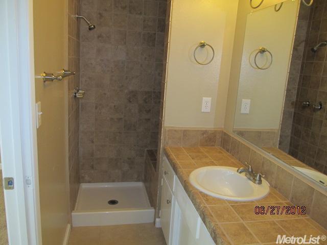 521 Brookview Ct, Modesto, CA 95354 photo 20