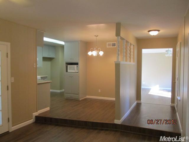 521 Brookview Ct, Modesto, CA 95354 photo 8