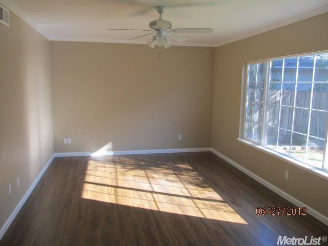 521 Brookview Ct, Modesto, CA 95354 photo 3