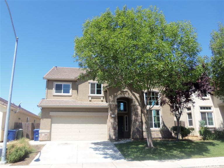 423 Petunia Ct, Merced, CA 95341 photo 1