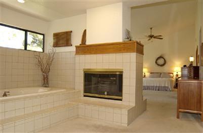 15758 Carrie Dr, Grass Valley, CA 95949 photo 4