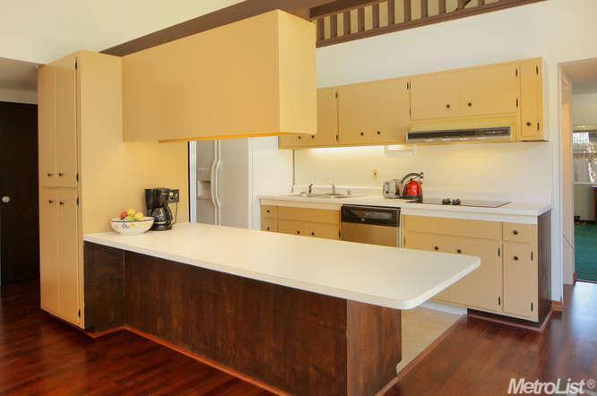 1111 Fordham Dr, Davis, CA 95616 photo 8