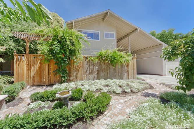 1111 Fordham Dr, Davis, CA 95616 photo 2