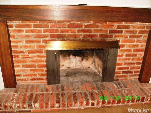 617 S Orange Ave, Lodi, CA 95240 photo 4