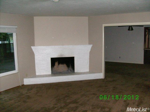 617 S Orange Ave, Lodi, CA 95240 photo 5