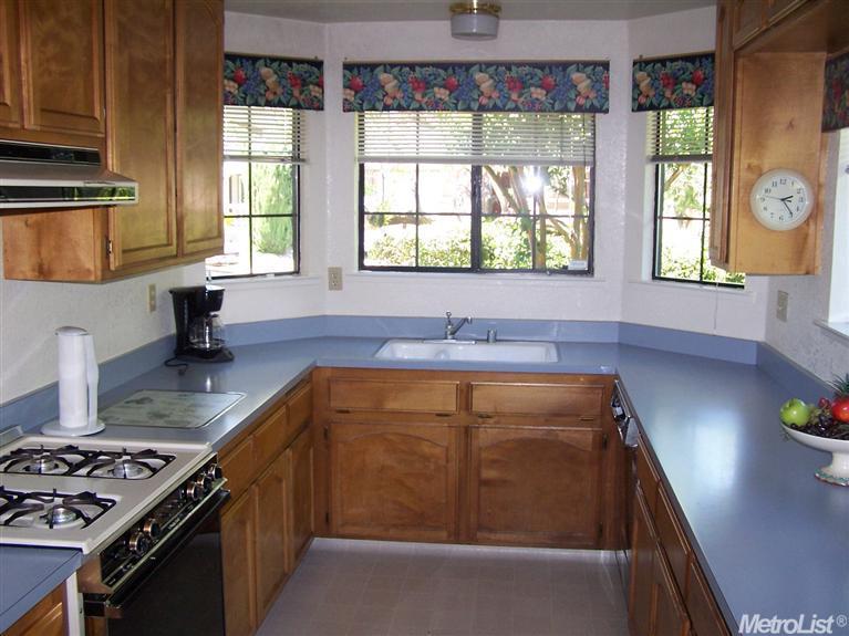 1930 Calaveras Ave, Davis, CA 95616 photo 2