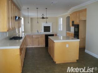 1404 Cliff Swallow Dr, Patterson, CA 95363 photo 11