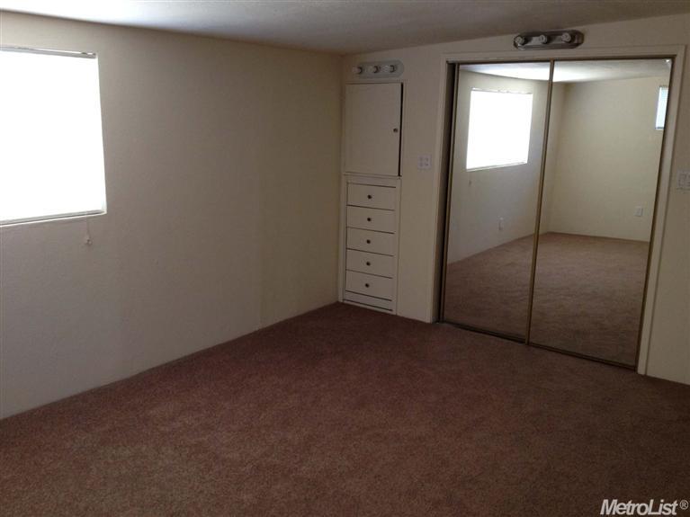 908 Fig Ln, Newman, CA 95360 photo 8