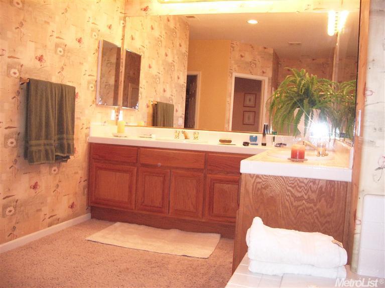 538 Glenbriar Cir, Tracy, CA 95377 photo 12