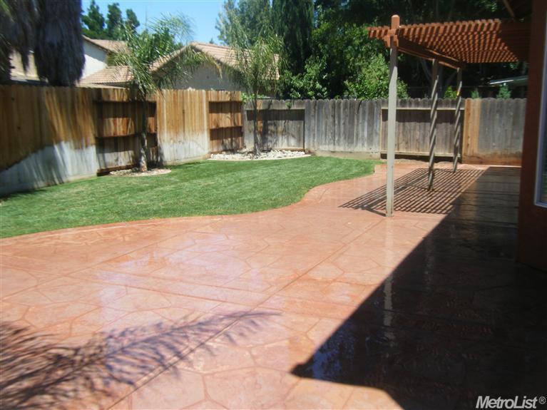 3725 Julene Dr, Modesto, CA 95357 photo 4