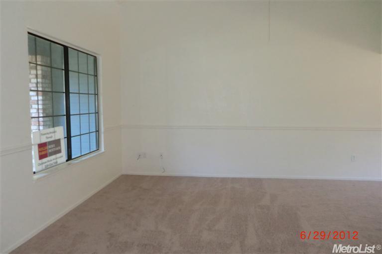 2537 Merle Ave, Modesto, CA 95355 photo 2
