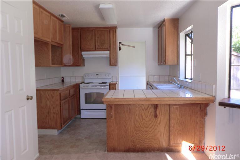 2537 Merle Ave, Modesto, CA 95355 photo 7