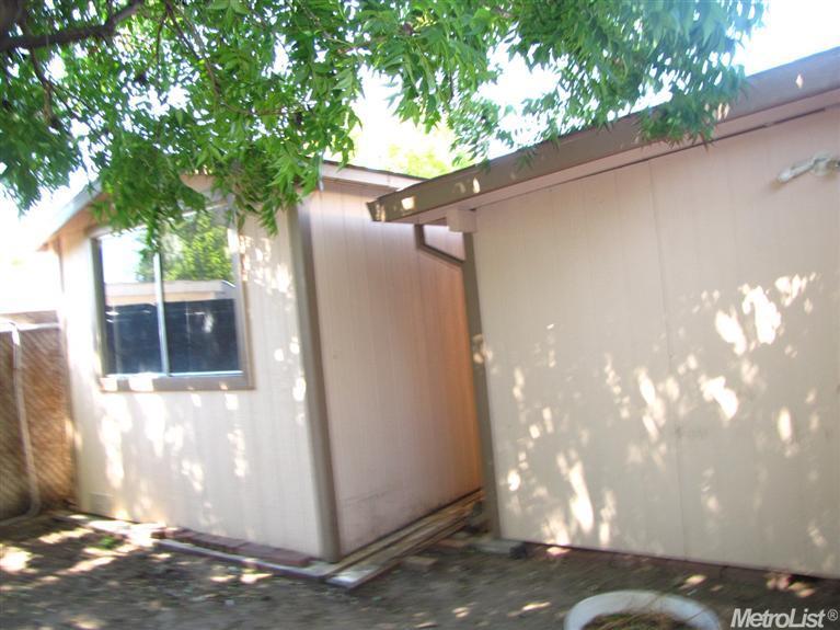 950 Garden Gate Dr, Manteca, CA 95336 photo 13