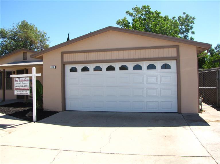 950 Garden Gate Dr, Manteca, CA 95336 photo 1
