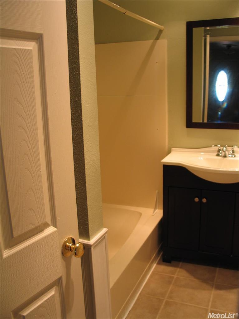 4924 Donovan Dr, Carmichael, CA 95608 photo 8