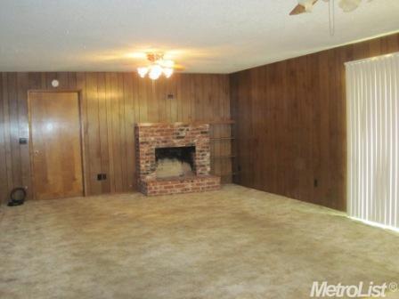 1401 Hillview Dr, Modesto, CA 95351 photo 3