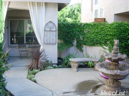 2805 Isle St, Rocklin, CA 95765 photo 2