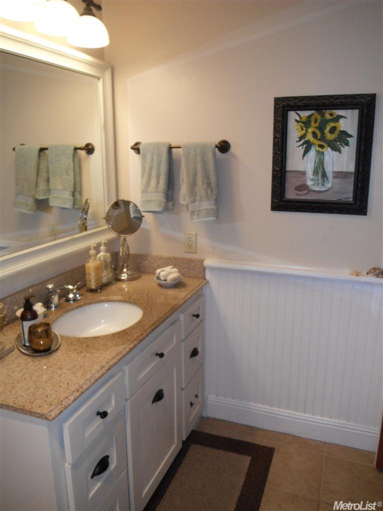 1422 Pearl St, Modesto, CA 95350 photo 5